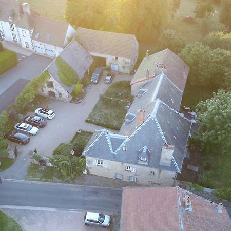 La Bromontoise Chambres D'Hotes Pontgibaud Exterior foto