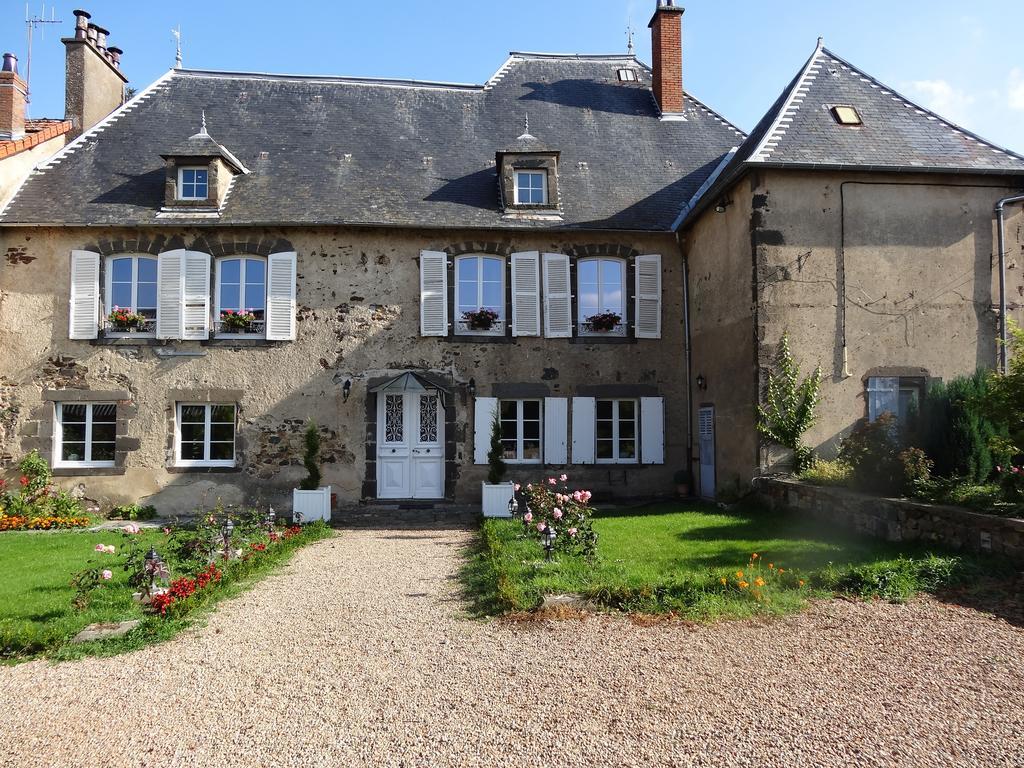 La Bromontoise Chambres D'Hotes Pontgibaud Exterior foto