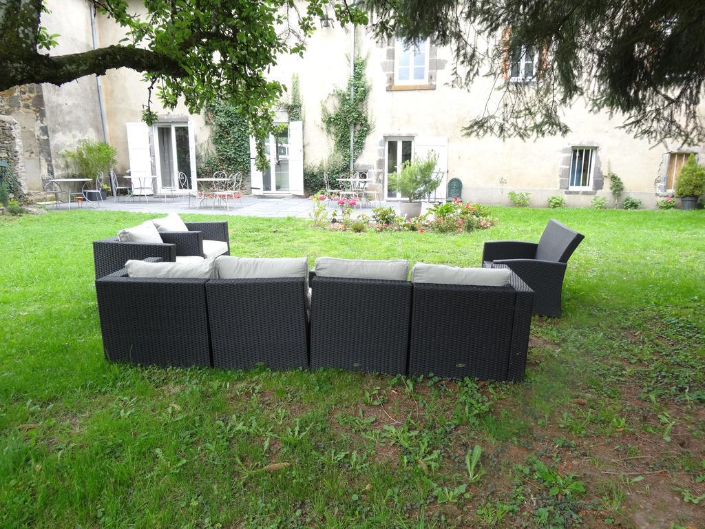La Bromontoise Chambres D'Hotes Pontgibaud Exterior foto